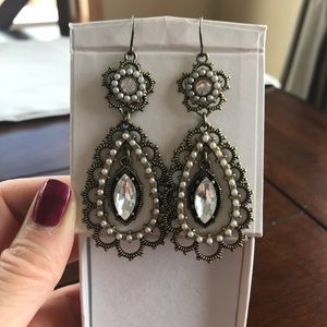 Chloe + Isabel earrings